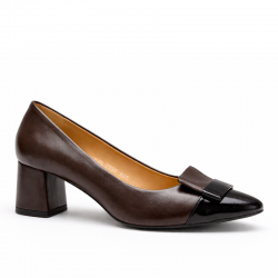 Czółenka na słupku Kordel...